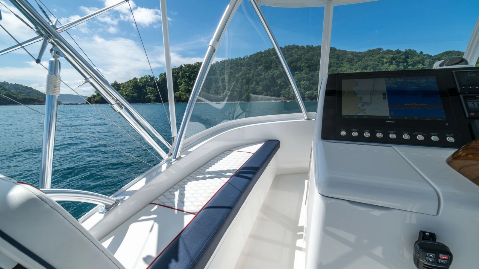 Flybridge Helm with Scenic View