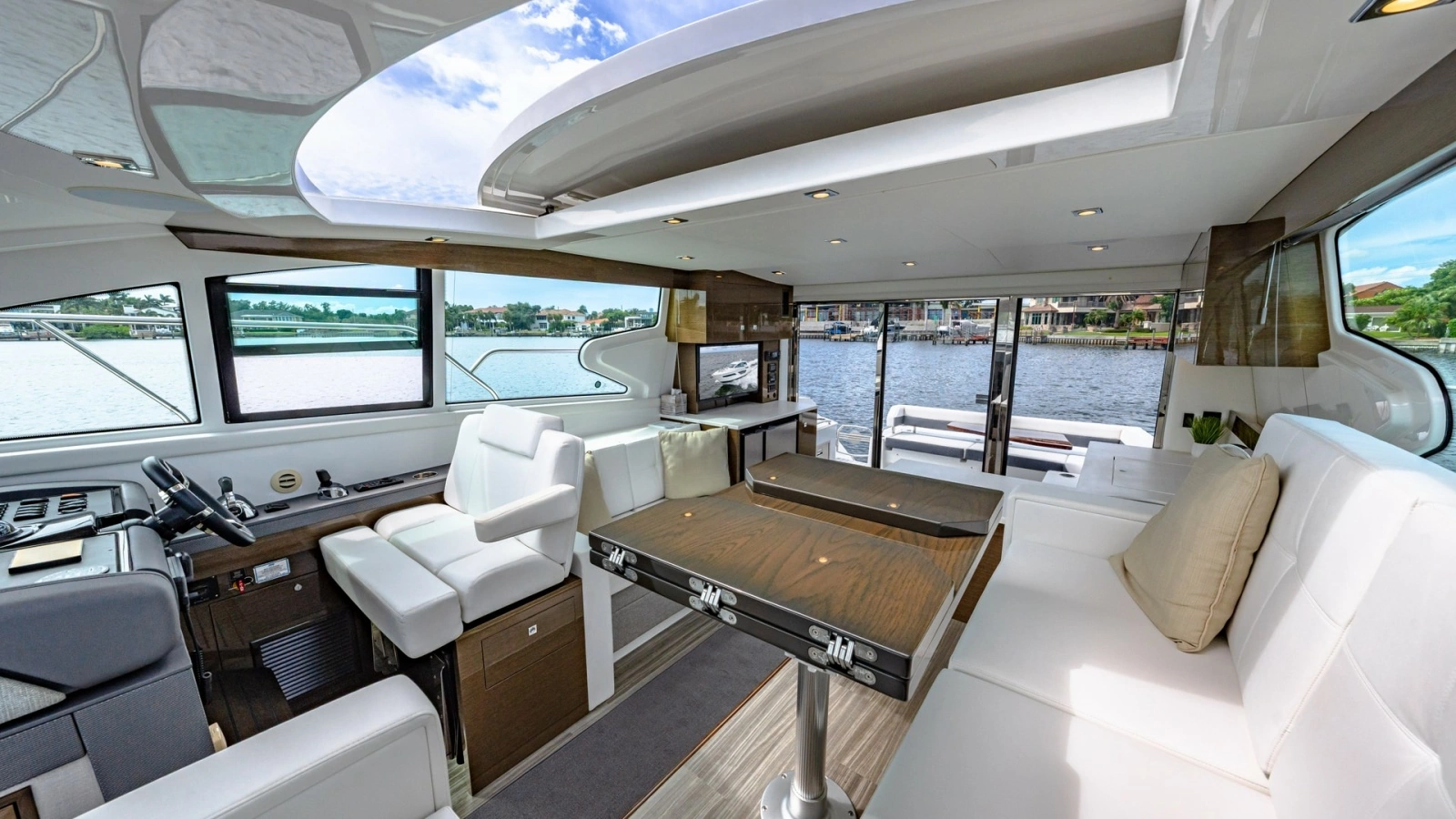 Spacious Interior Salon with Helm