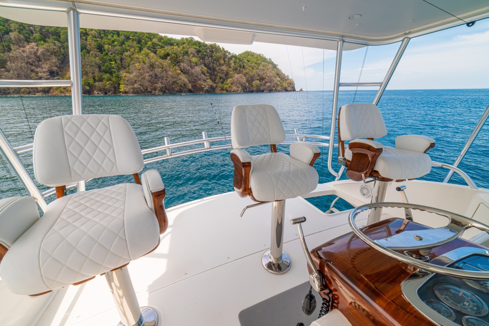 60 Viking Convertible 2012 "Contango"