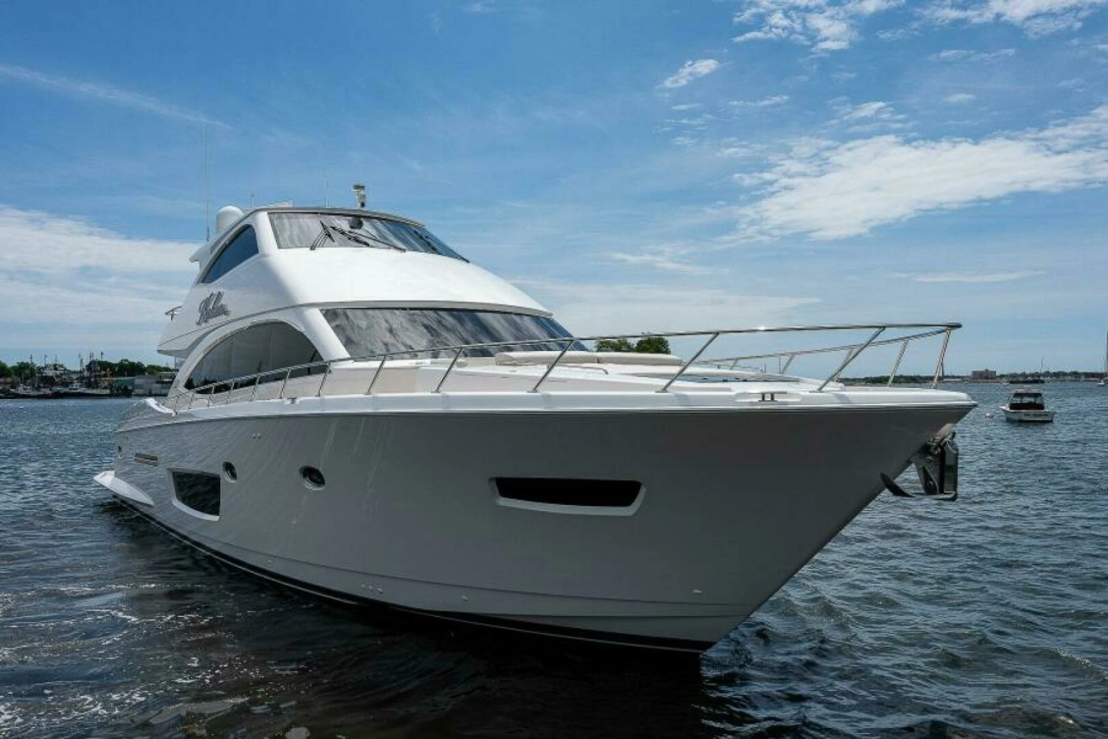 Viking 75 MIRAGE - Starboard Bow Profile