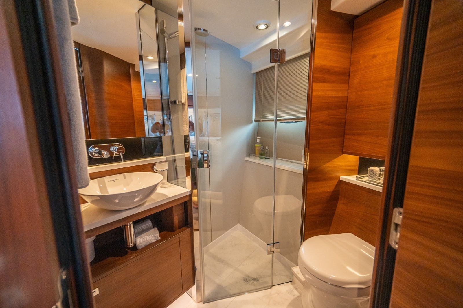 2017 Princess 68 Flybridge