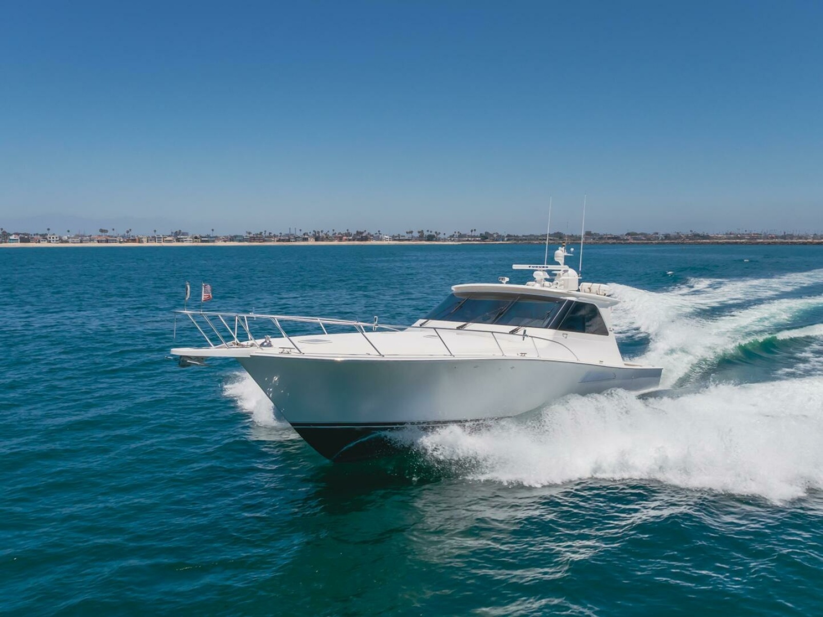 52' 2008 Viking 52 Sport Coupe