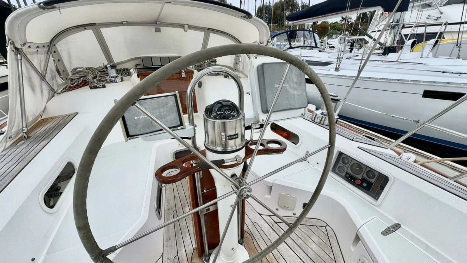 1999 Sabre 402 Sailboat  - VELA DARE II