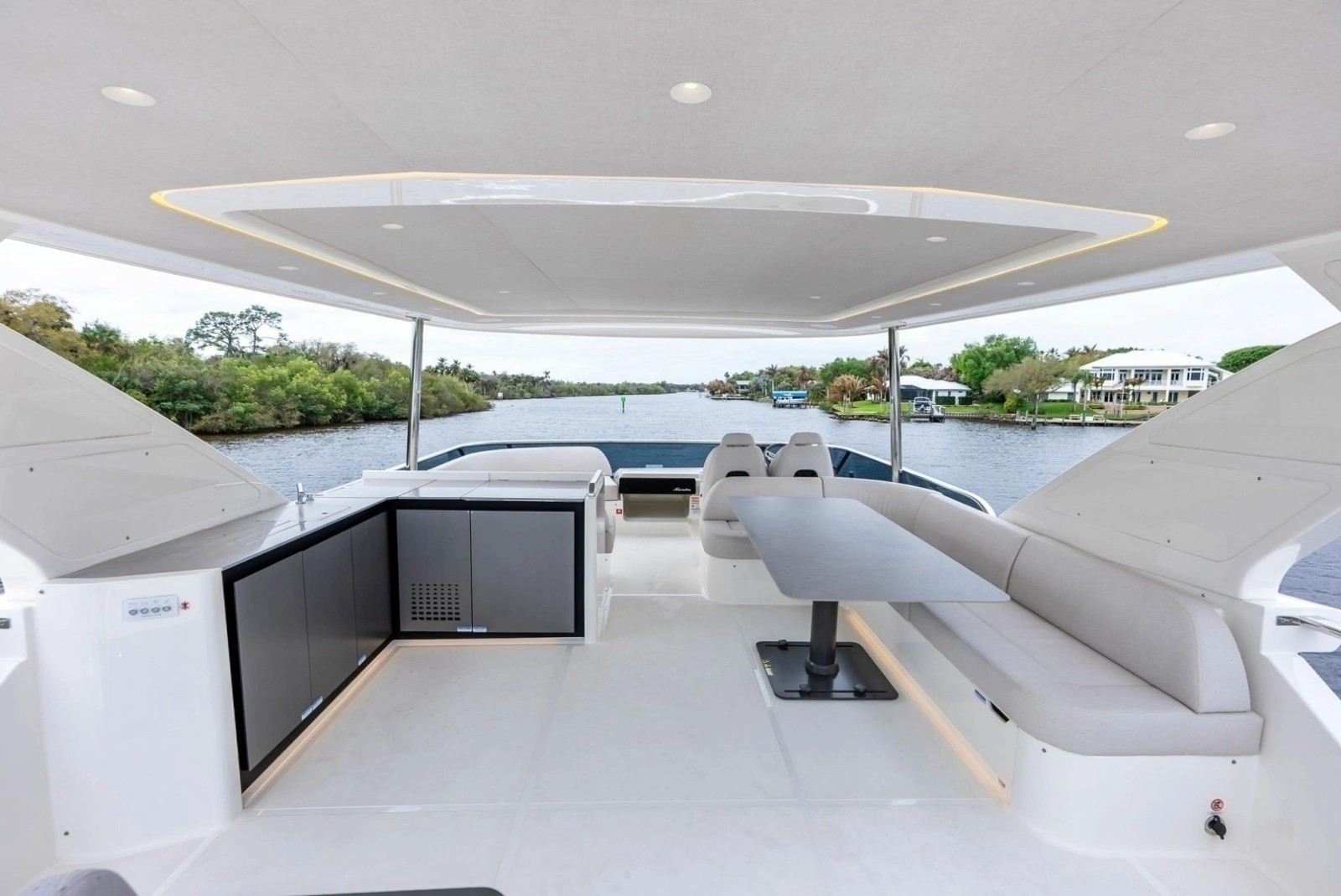 2026 Absolute 62 Navetta NEW