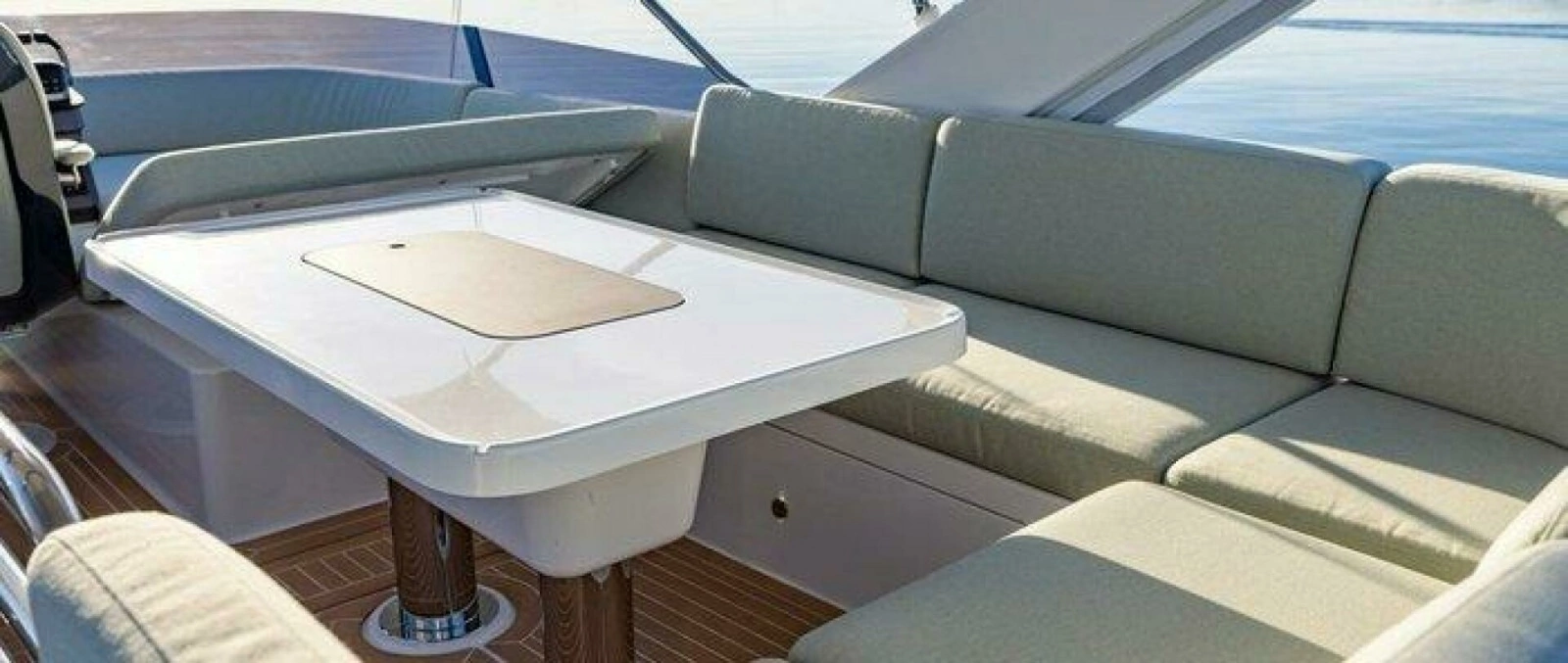 Nimbus 495 Command Deck