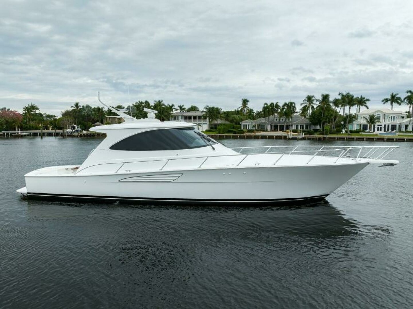 2024 Viking 54 Sport Coupe