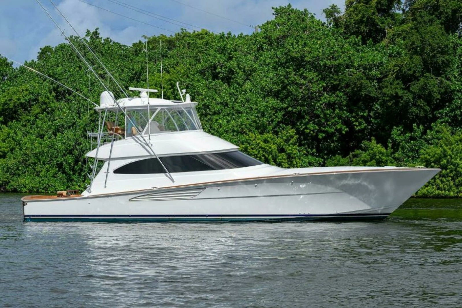 2023 Viking 64 Convertible - Profile