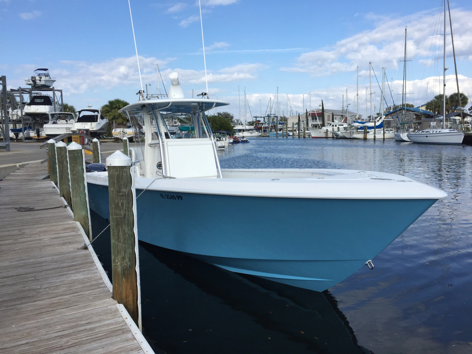 2013 Contender 35