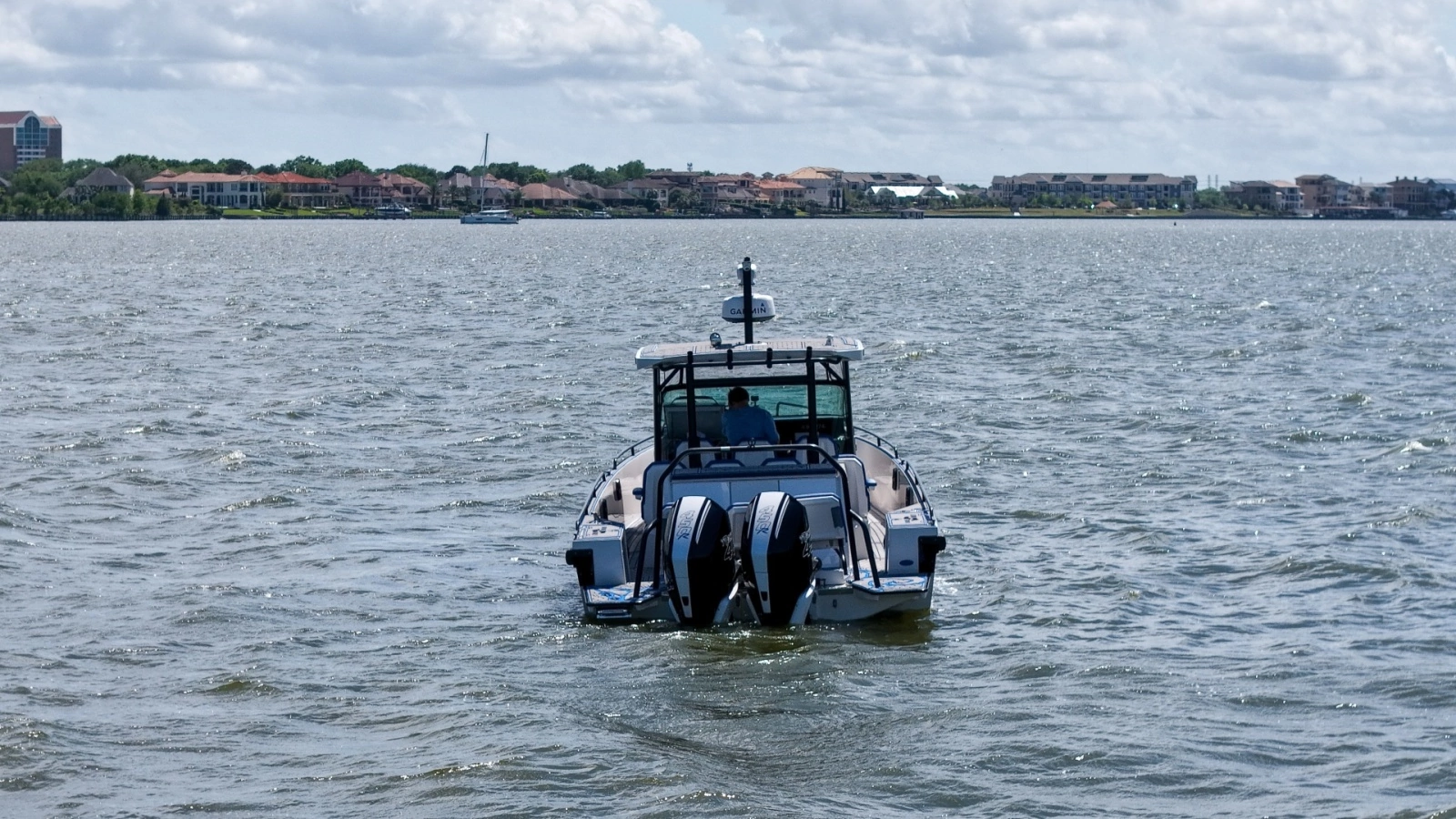 2019 Axopar 37 Sun Top