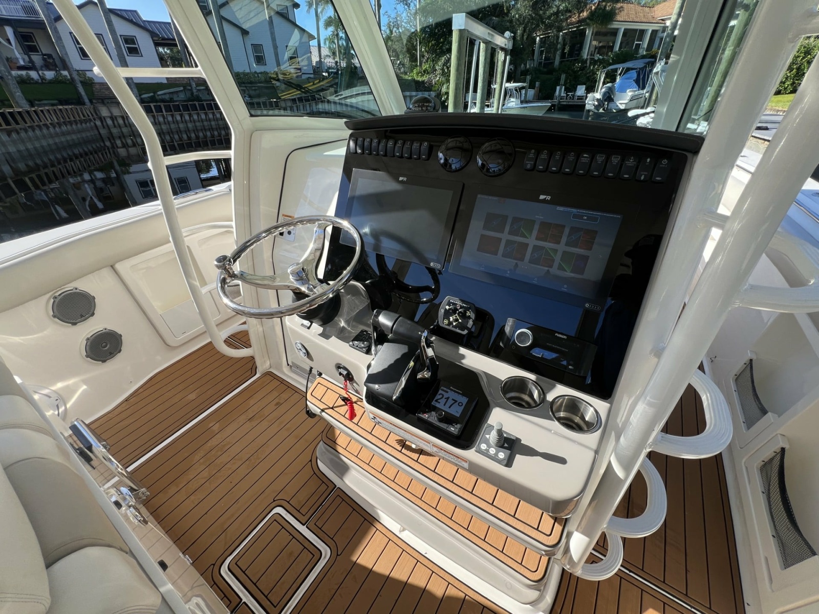 2017 Boston Whaler 380 Outrage