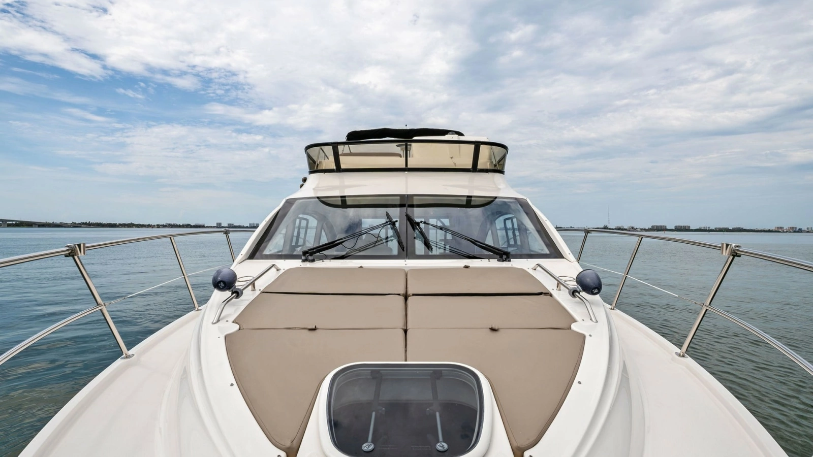 Bow View with Sunpad Lounge