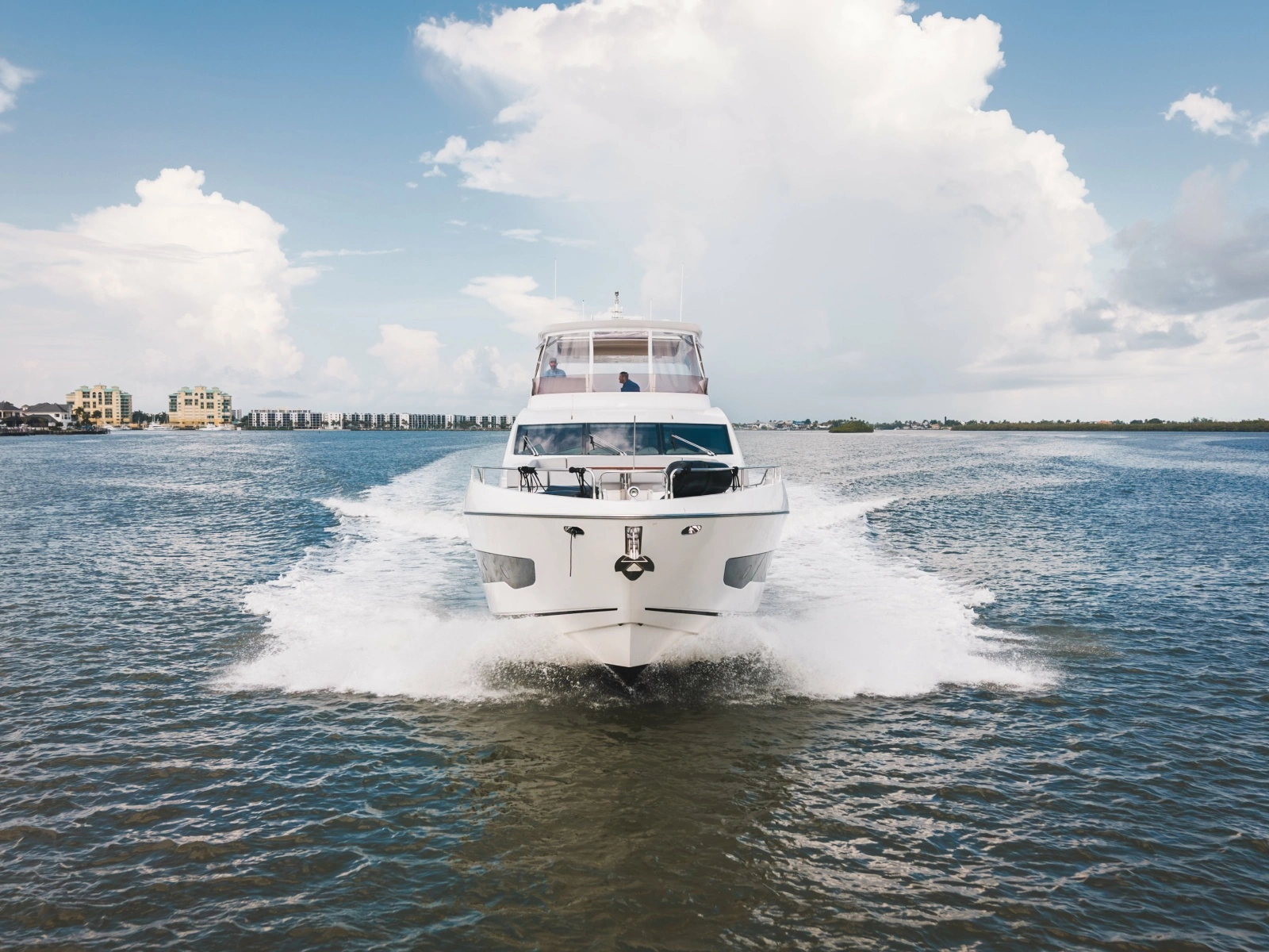 2019 Sunseeker 76 Flybridge