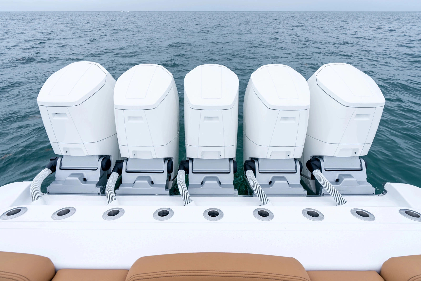 DEALER DEMO 56ft HCB Yacht For Sale