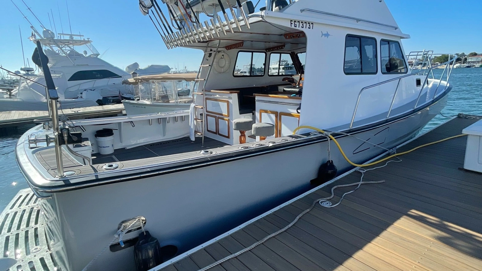 Spacious Aft Deck and Flybridge