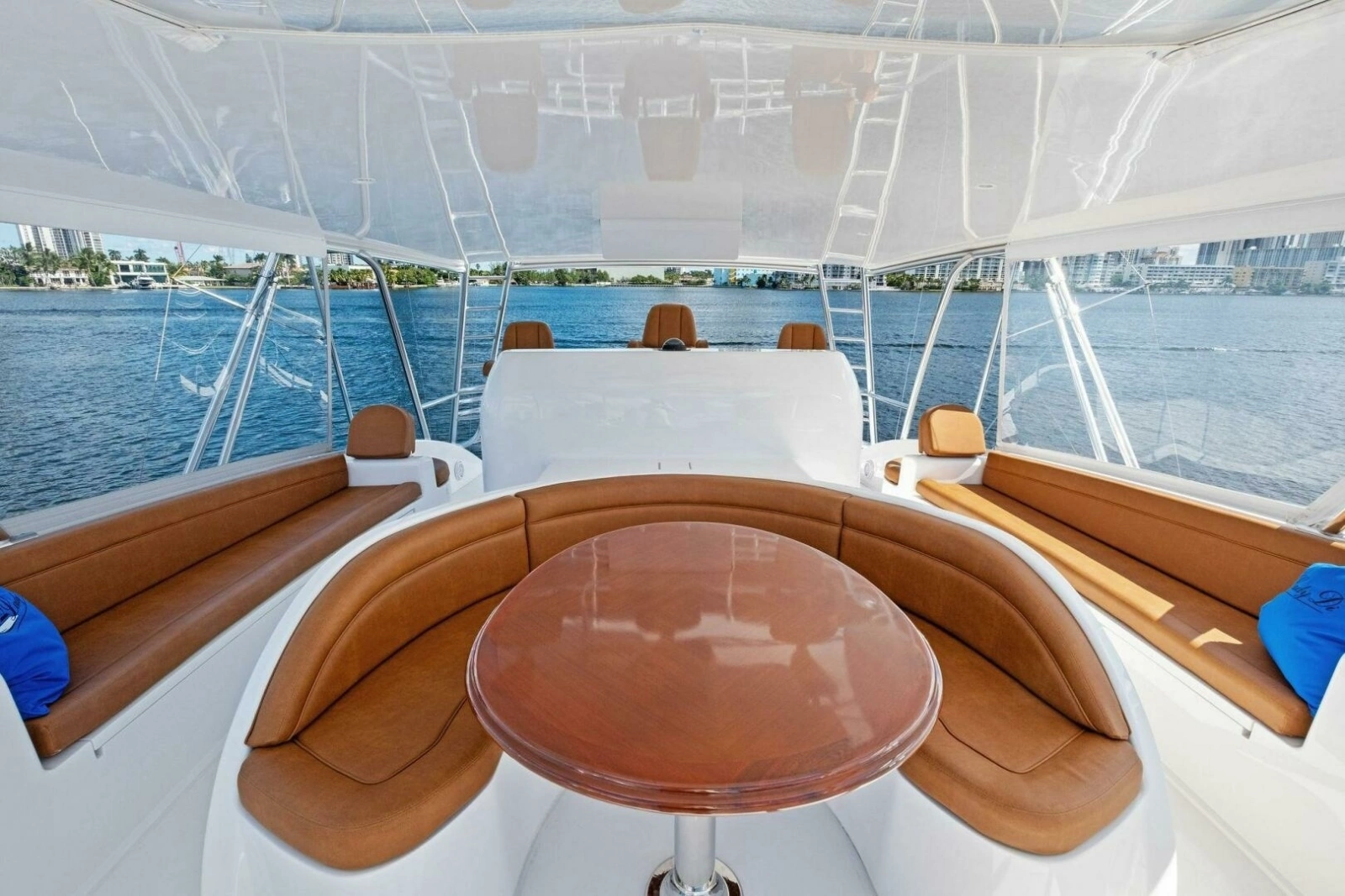 2012 82 Viking Convertible - Lady Di