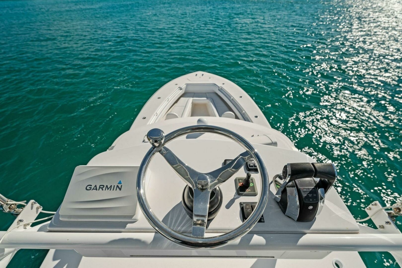 42' 2019 Invincible 42 Open Fisherman