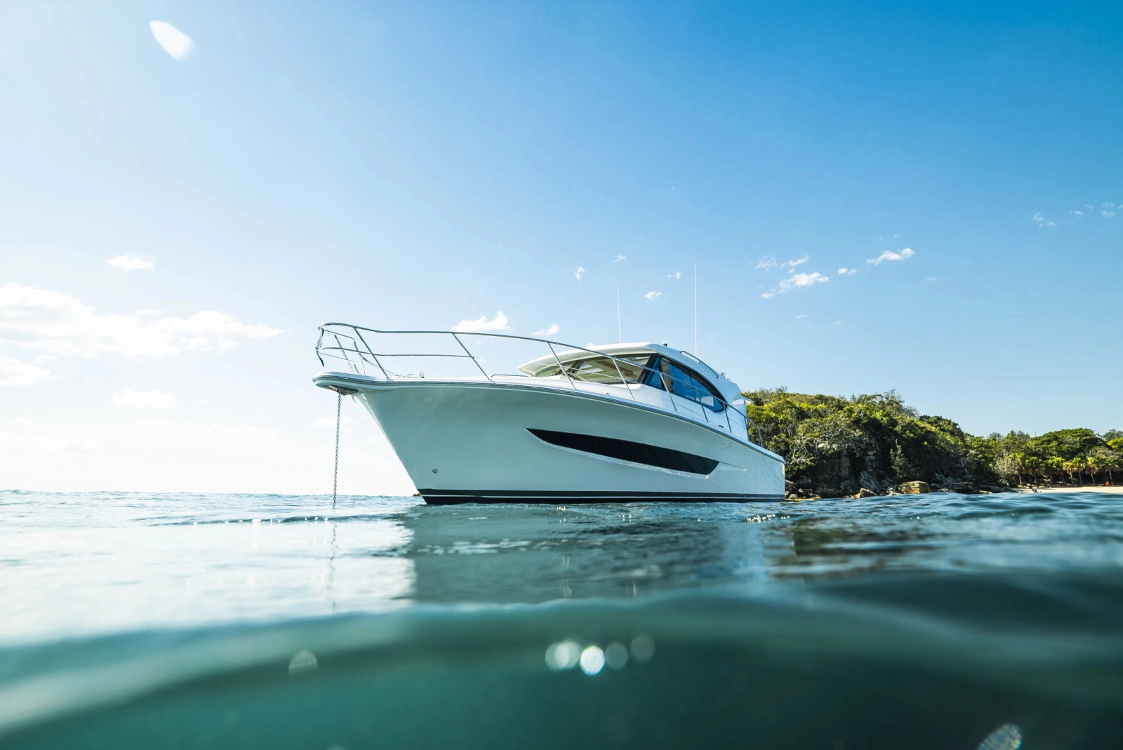 395 SUV 40ft Riviera Yacht For Sale