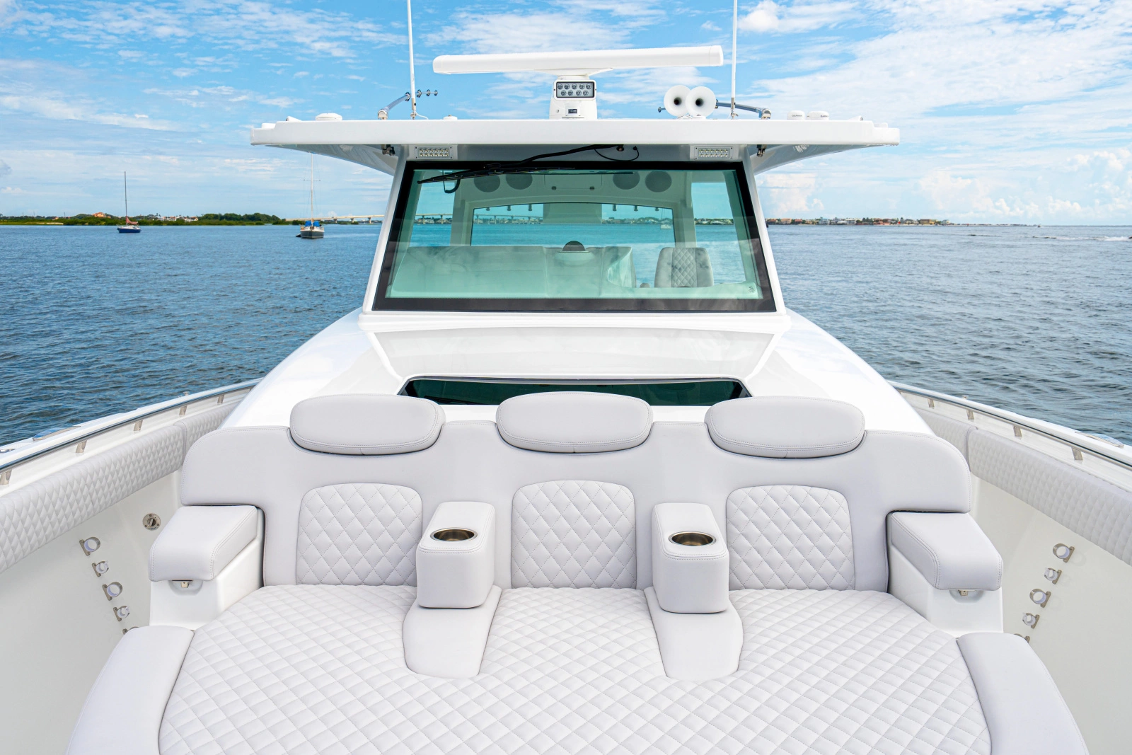 56ft HCB Yacht For Sale