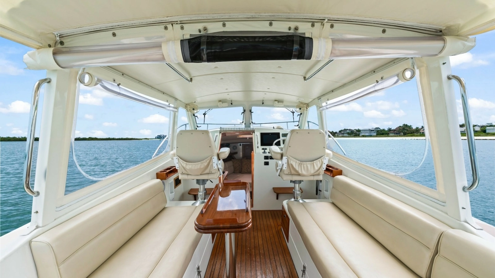 Spacious Cockpit with Seating Area
