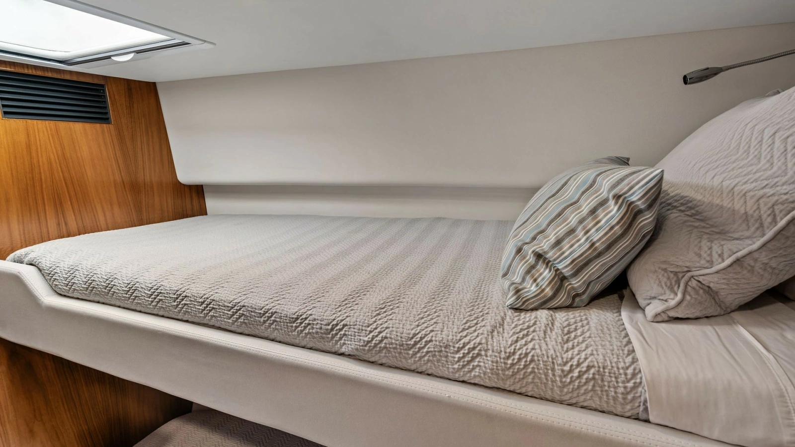 Guest Stateroom with Single Berth