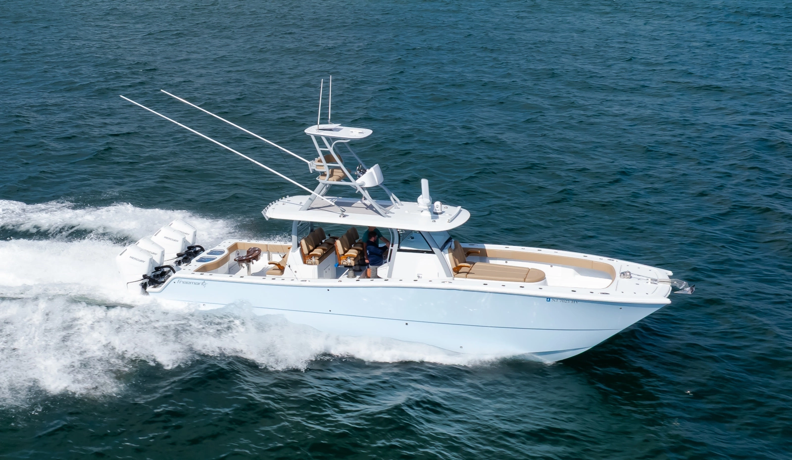 2025 Freeman 43 Center Console