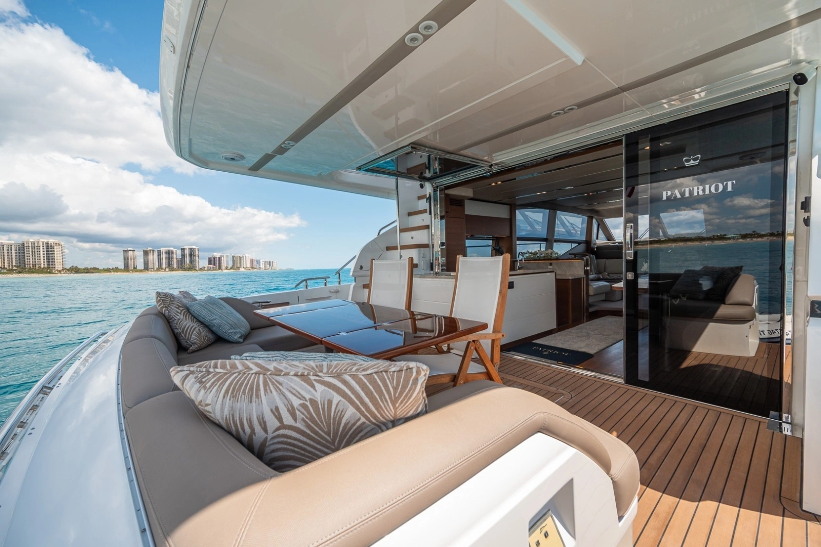 2017 Princess 68 Flybridge