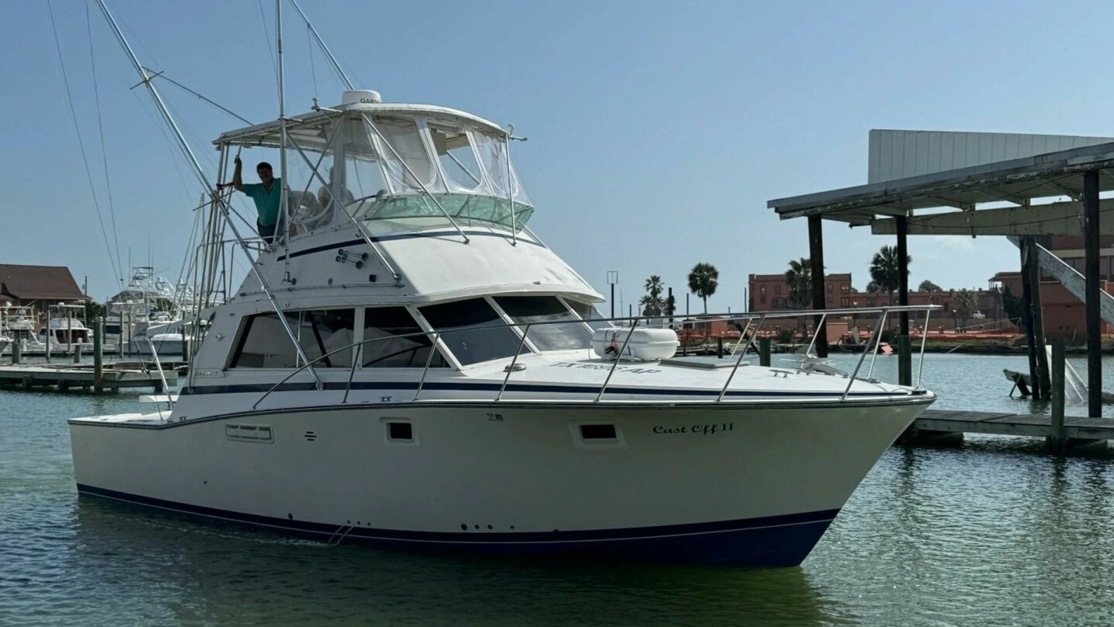 1983 Bertram 385 Convertible- Cast Off II- STBD Bow