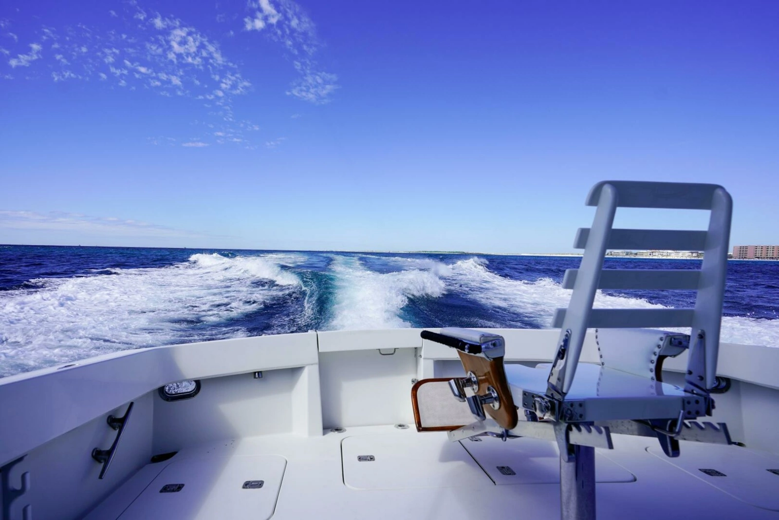 1994 Hatteras 46 Convertible- CHANGE ORDER- Cockpit
