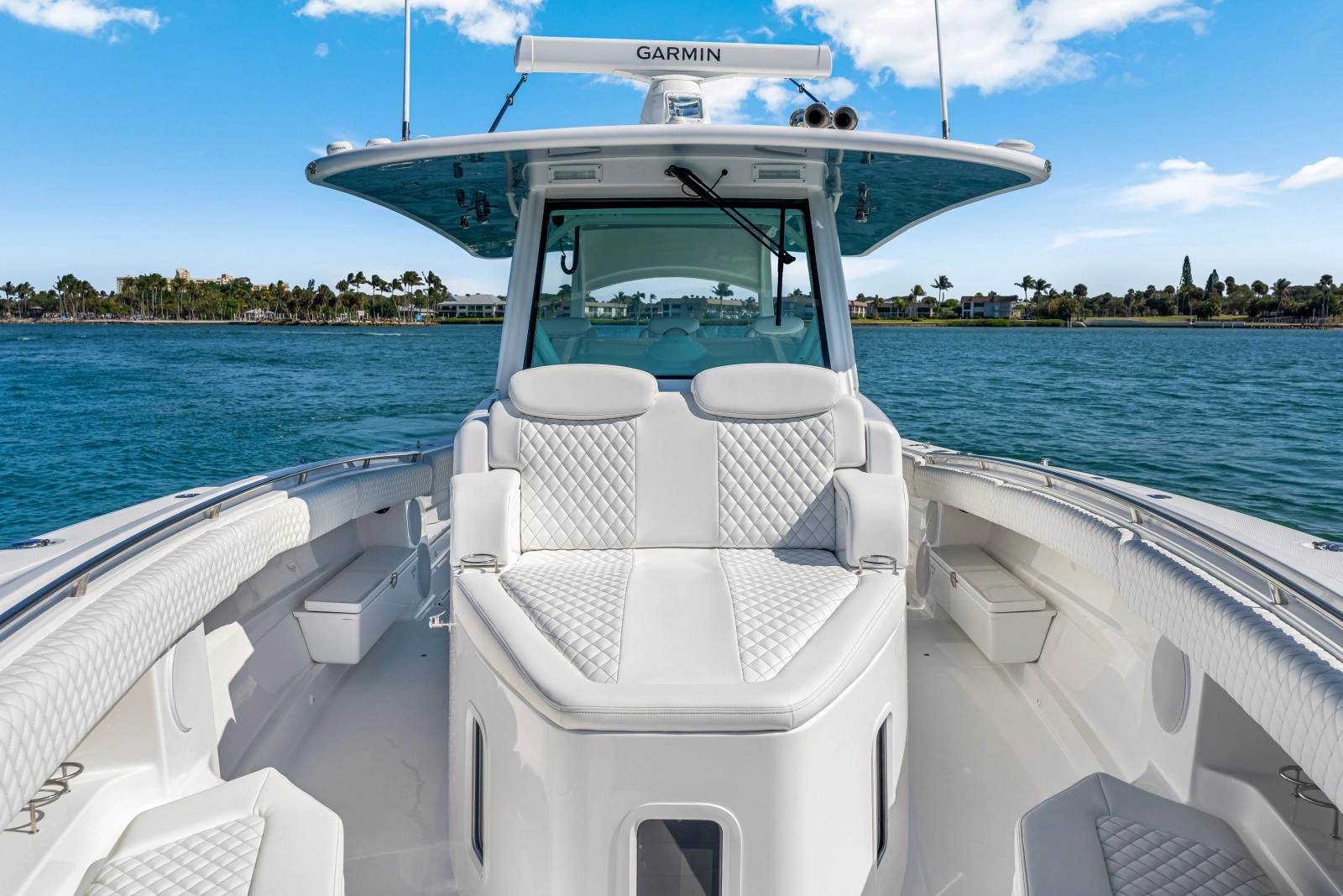 42ft HCB Yacht For Sale