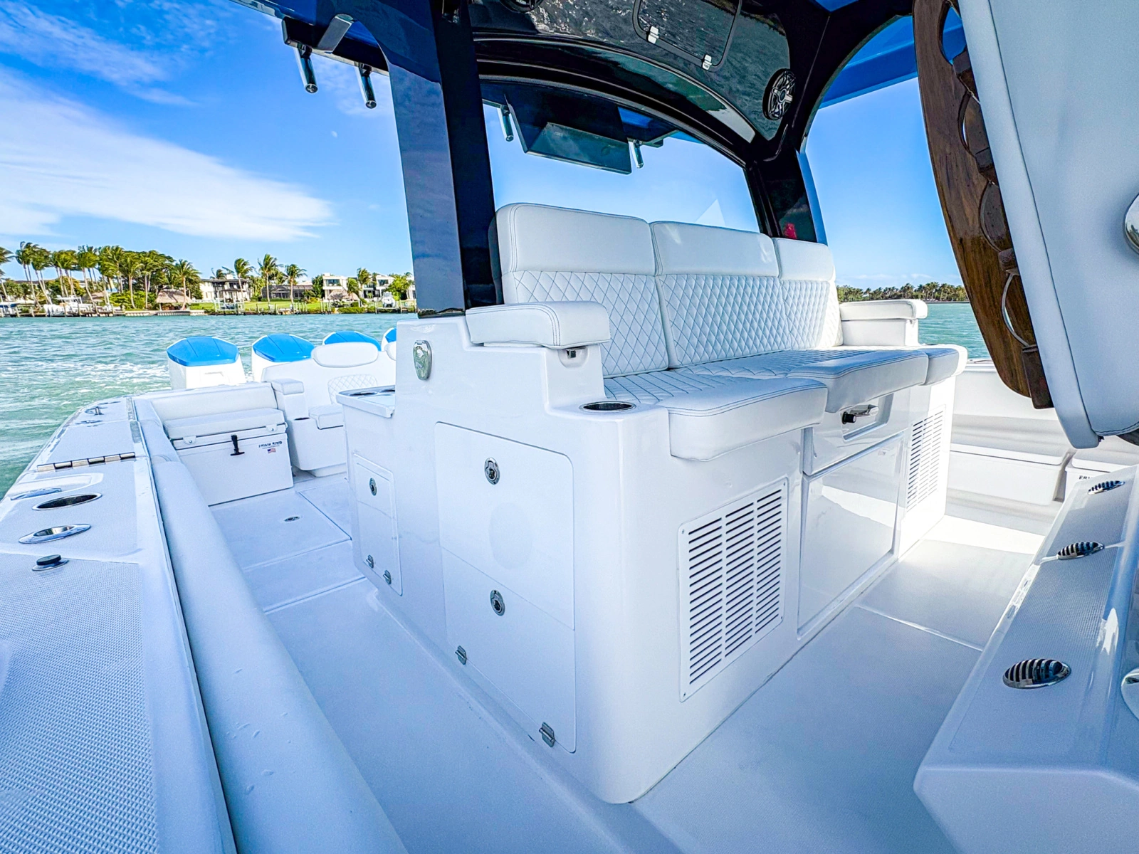DEALER DEMO 48ft HCB Yacht For Sale