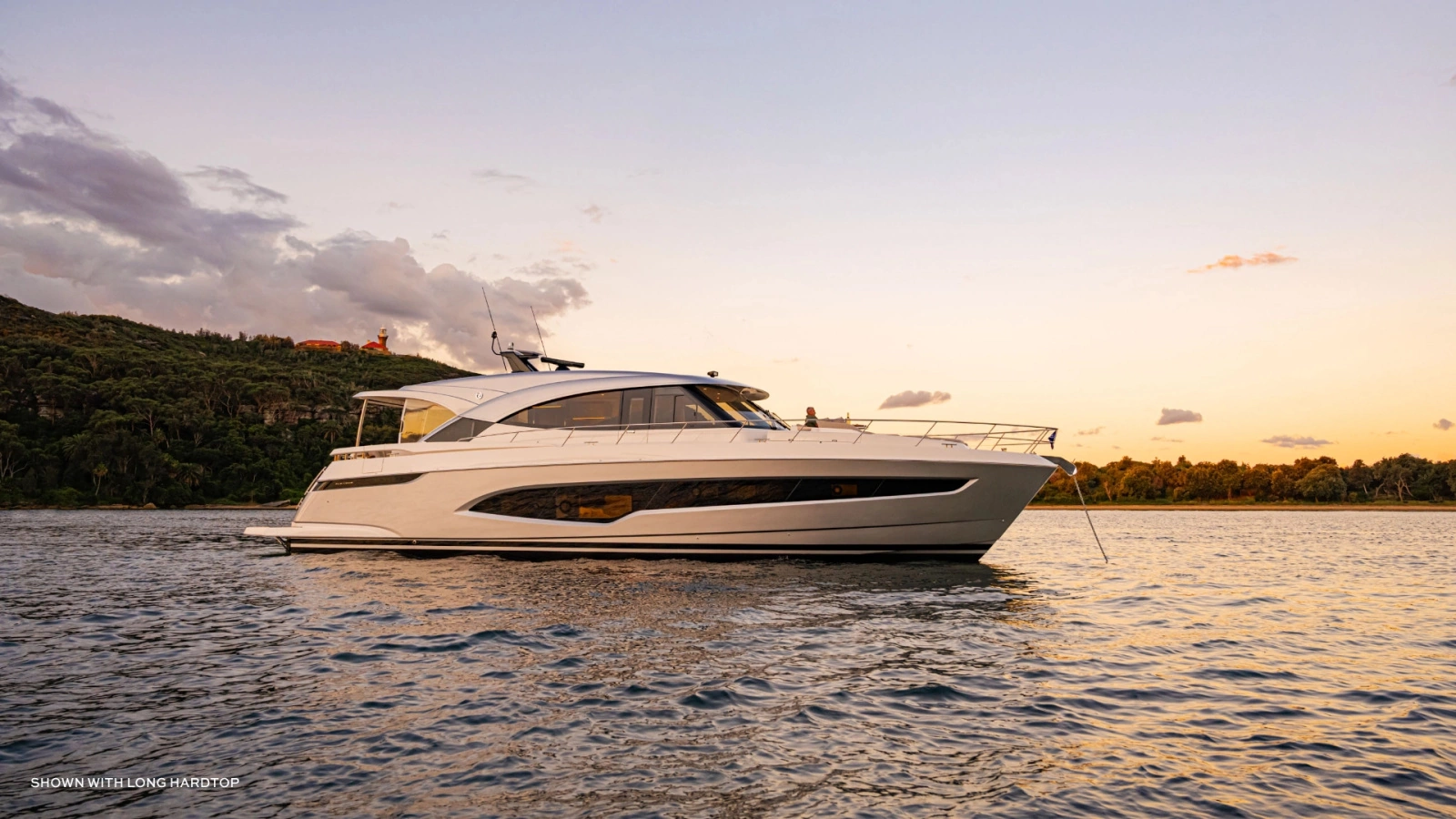 6200 SPORT YACHT 62ft Riviera Yacht For Sale
