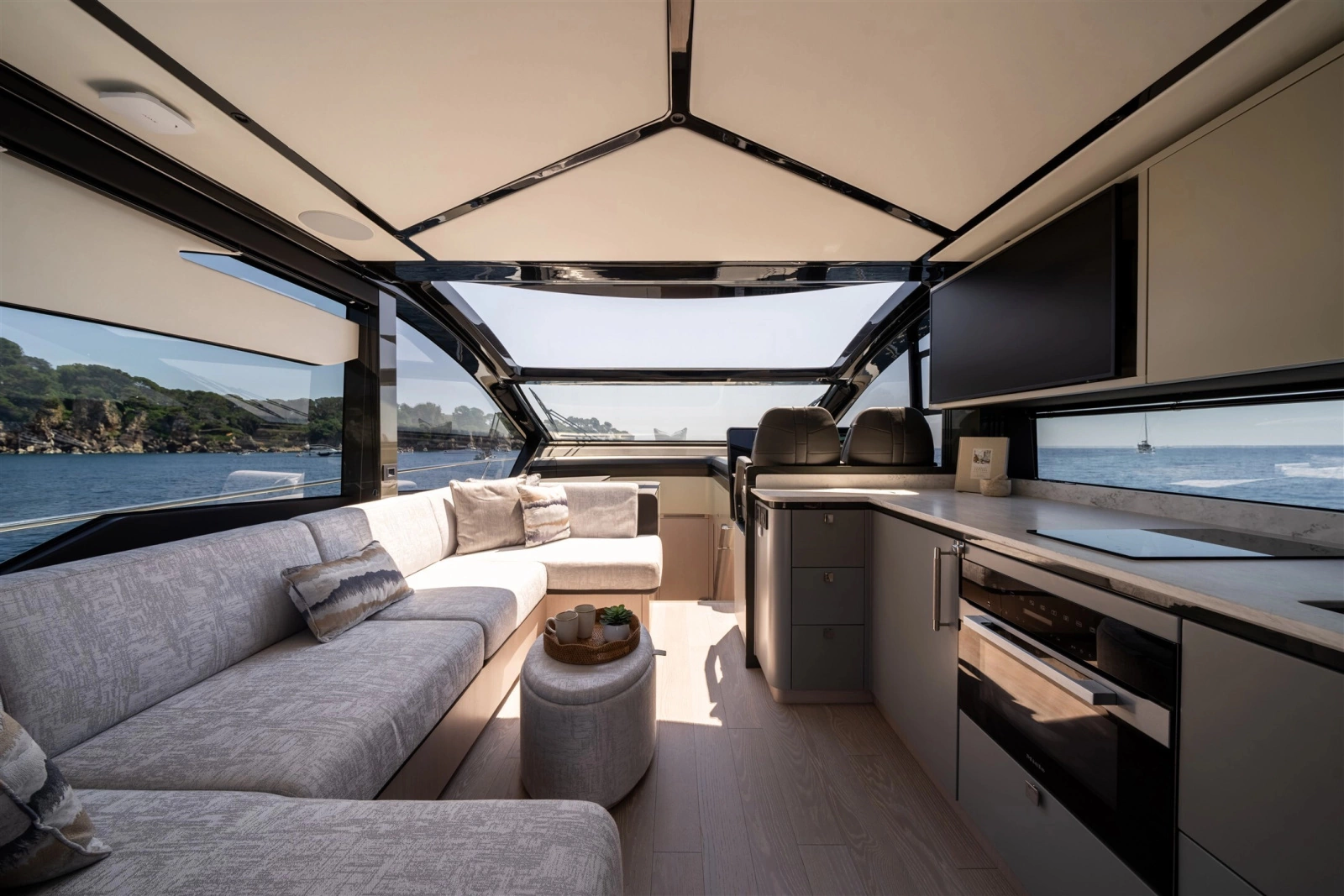 PREDATOR 55 55ft Sunseeker Yacht For Sale