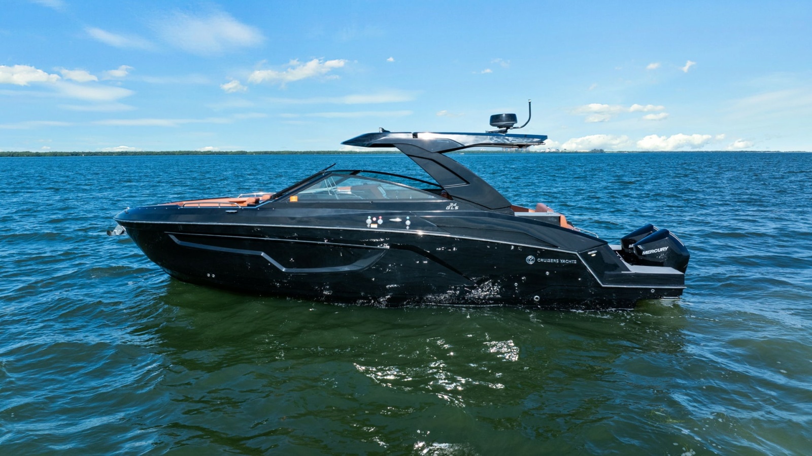 Starboard Profile of 2022 Cruisers 34 GLS
