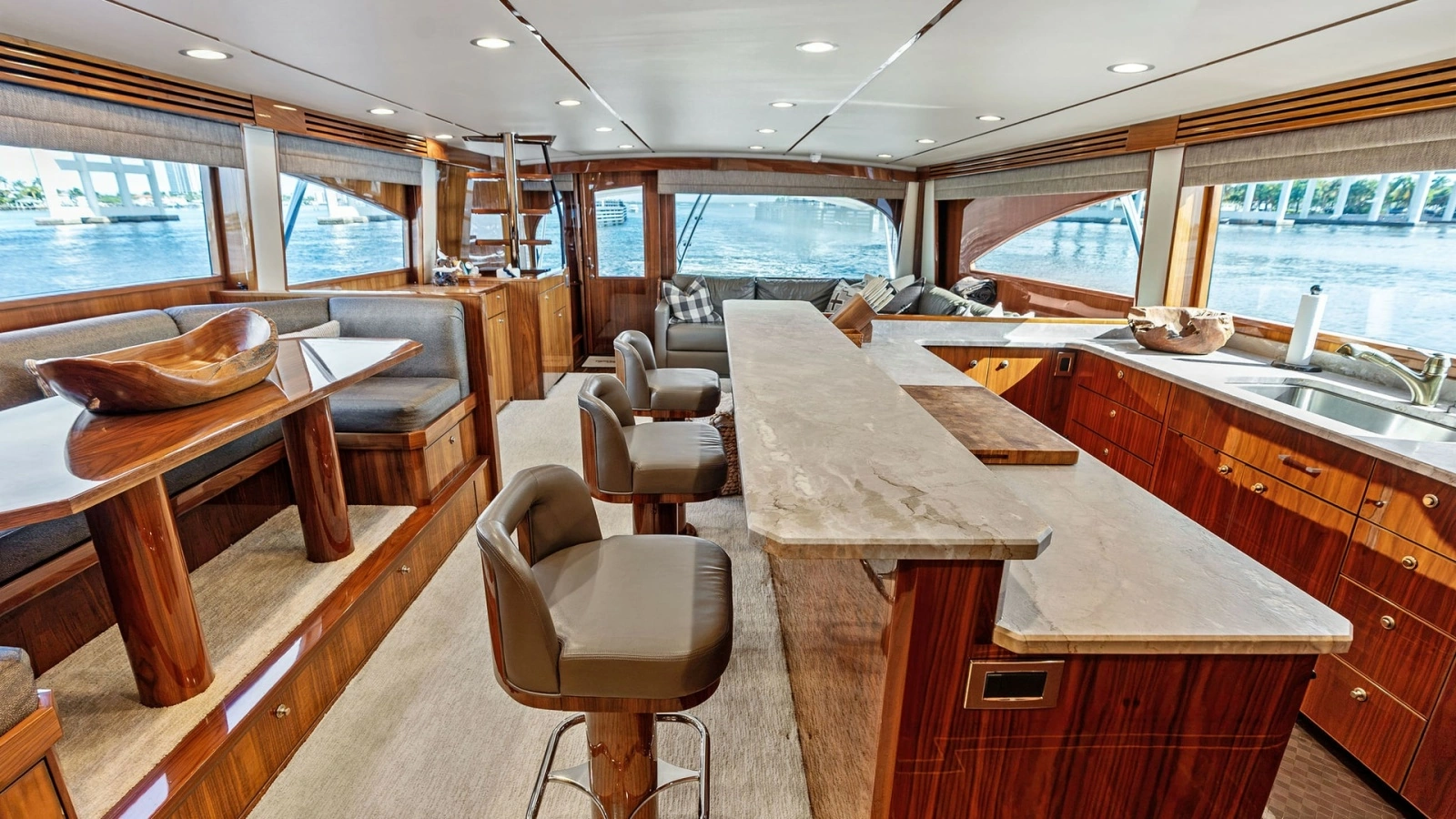 Spacious Salon with Bar Seating