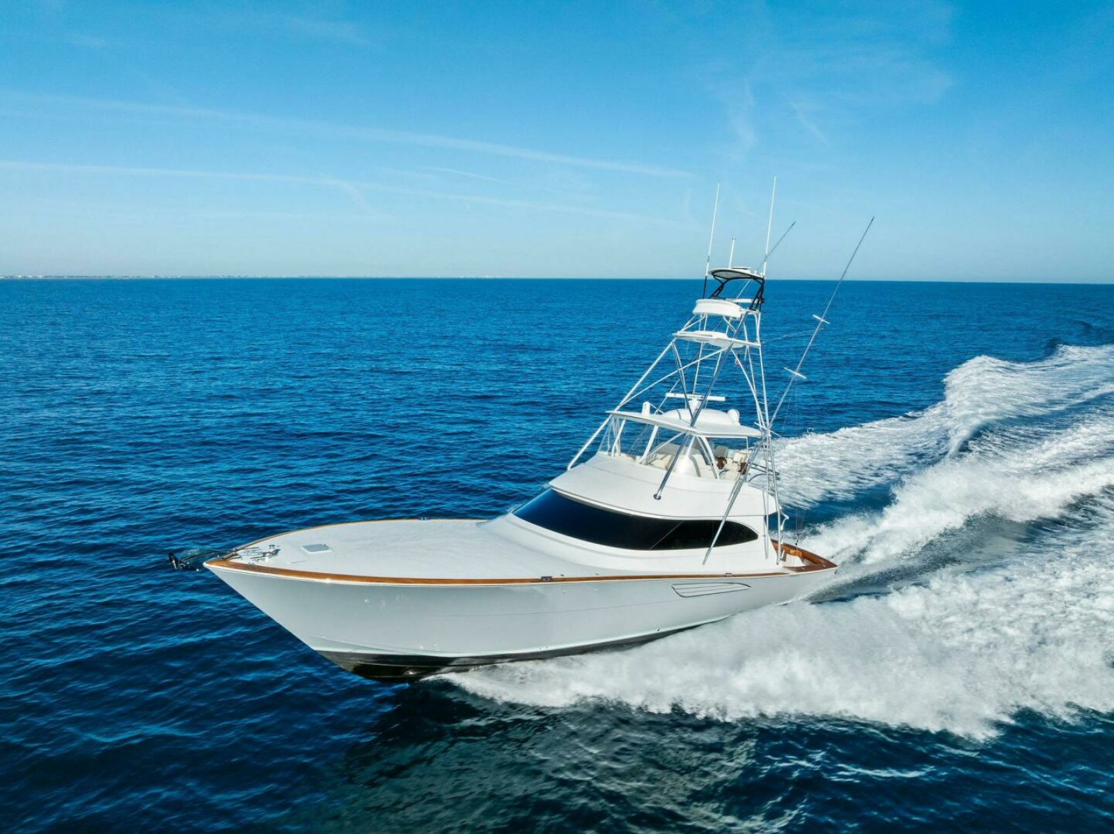 64' 2023 Viking 64 Convertible