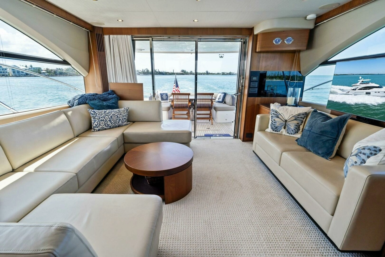 2015 Princess F60 - Salon