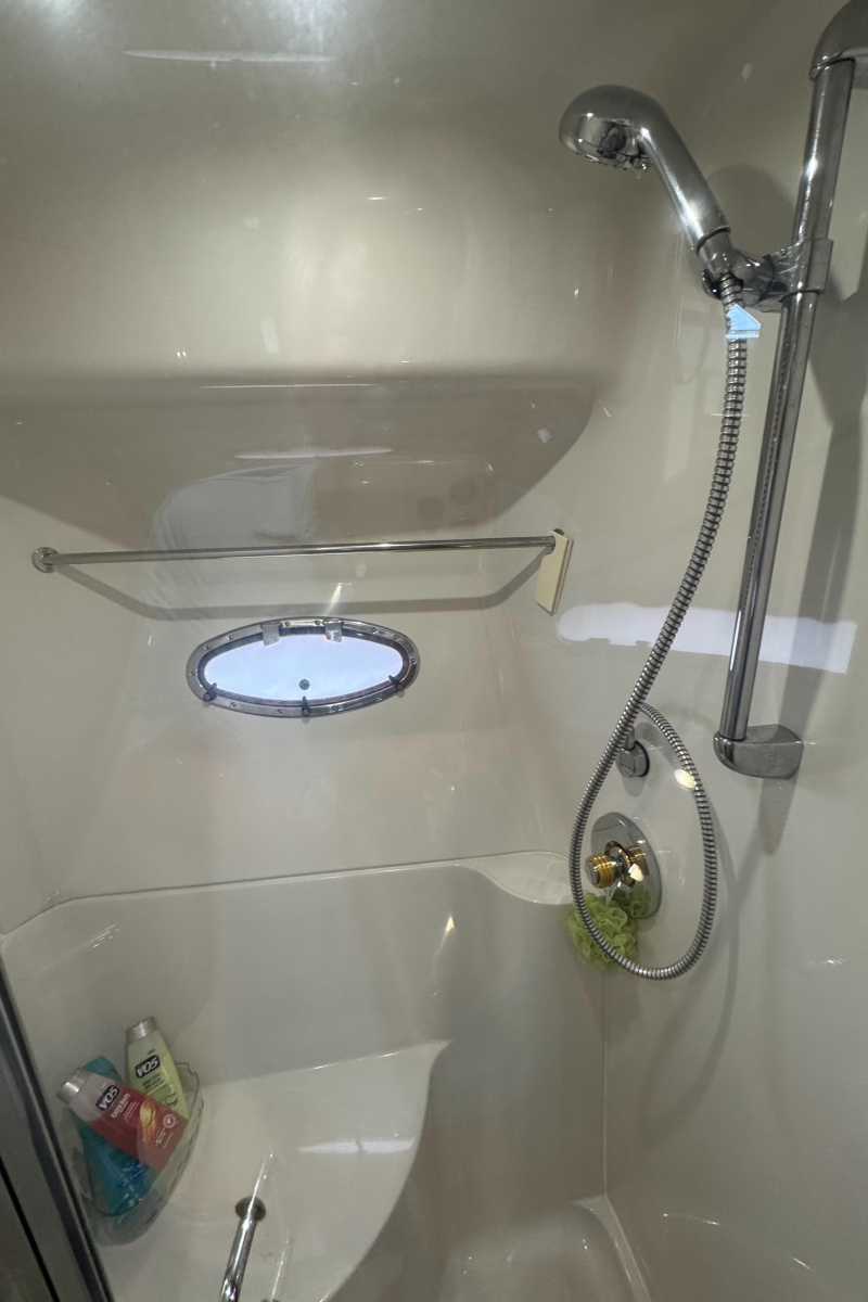 2000 Carver 450 Voyager Pilothouse