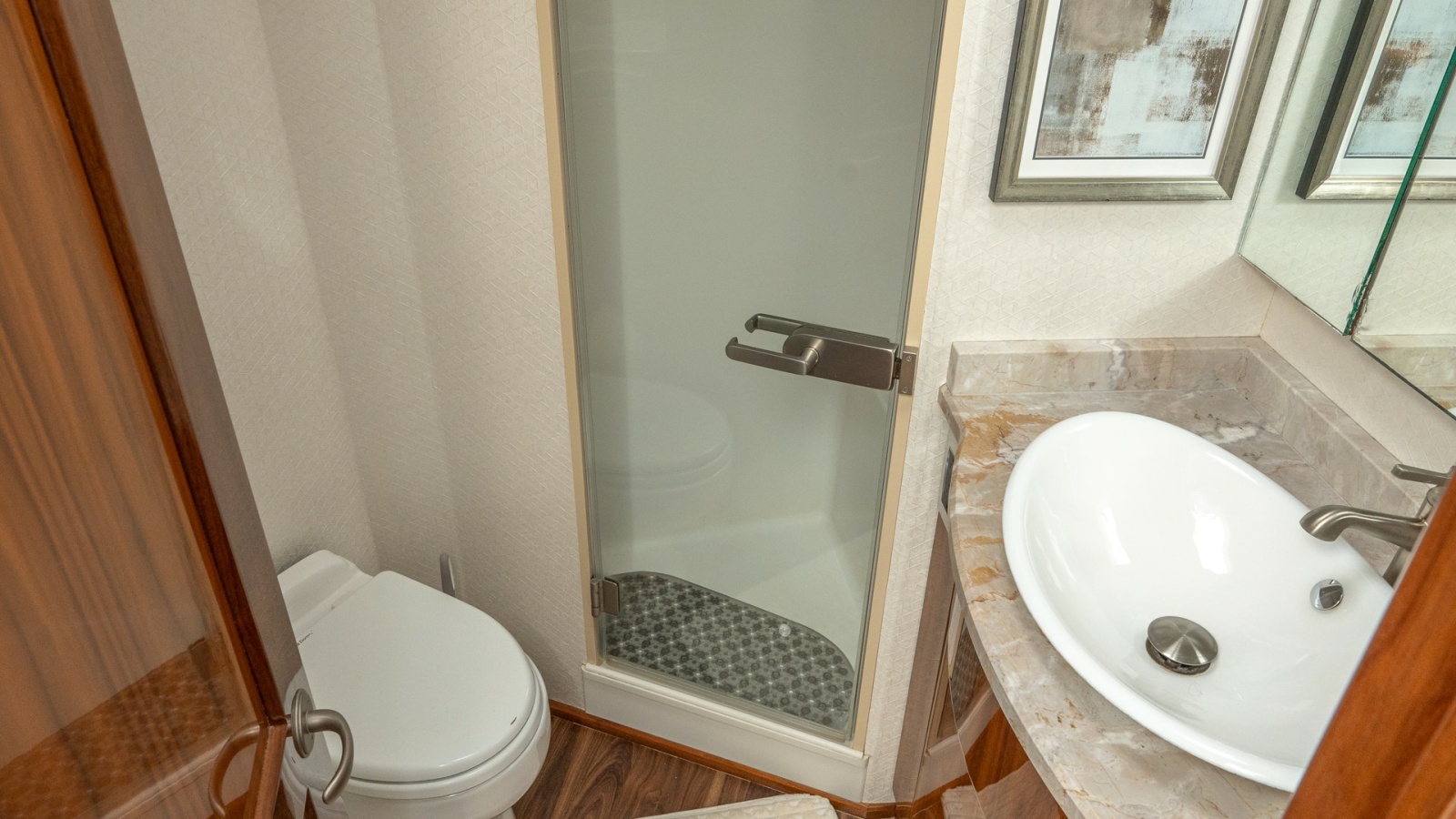 Luxury Ensuite Bathroom