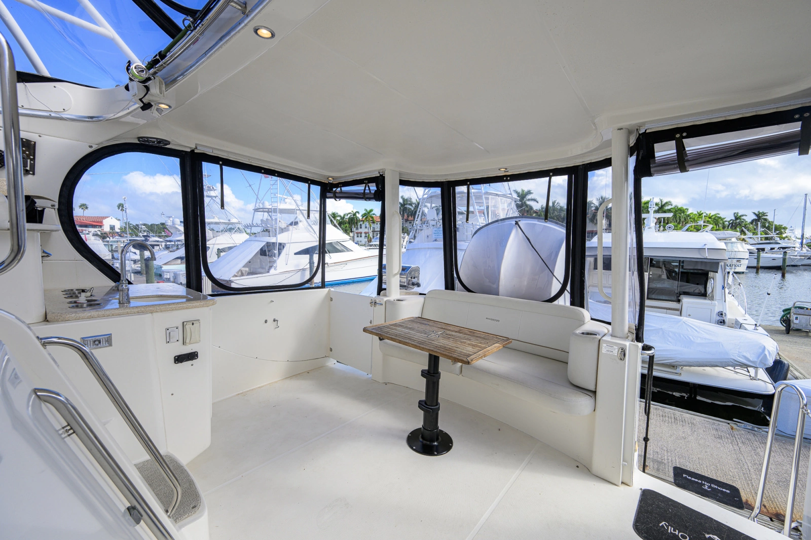 2005 Silverton 39 Motor Yacht
