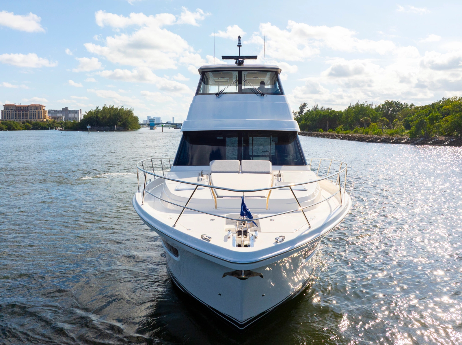 50 SPORTS MOTOR YACHT 50ft Riviera Yacht For Sale
