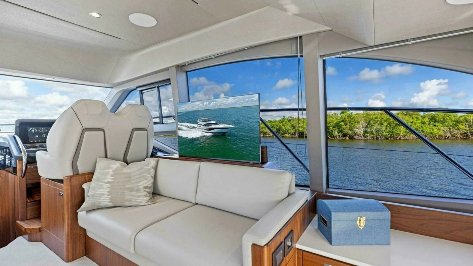 Twin Magic 50ft Princess Yacht For Sale