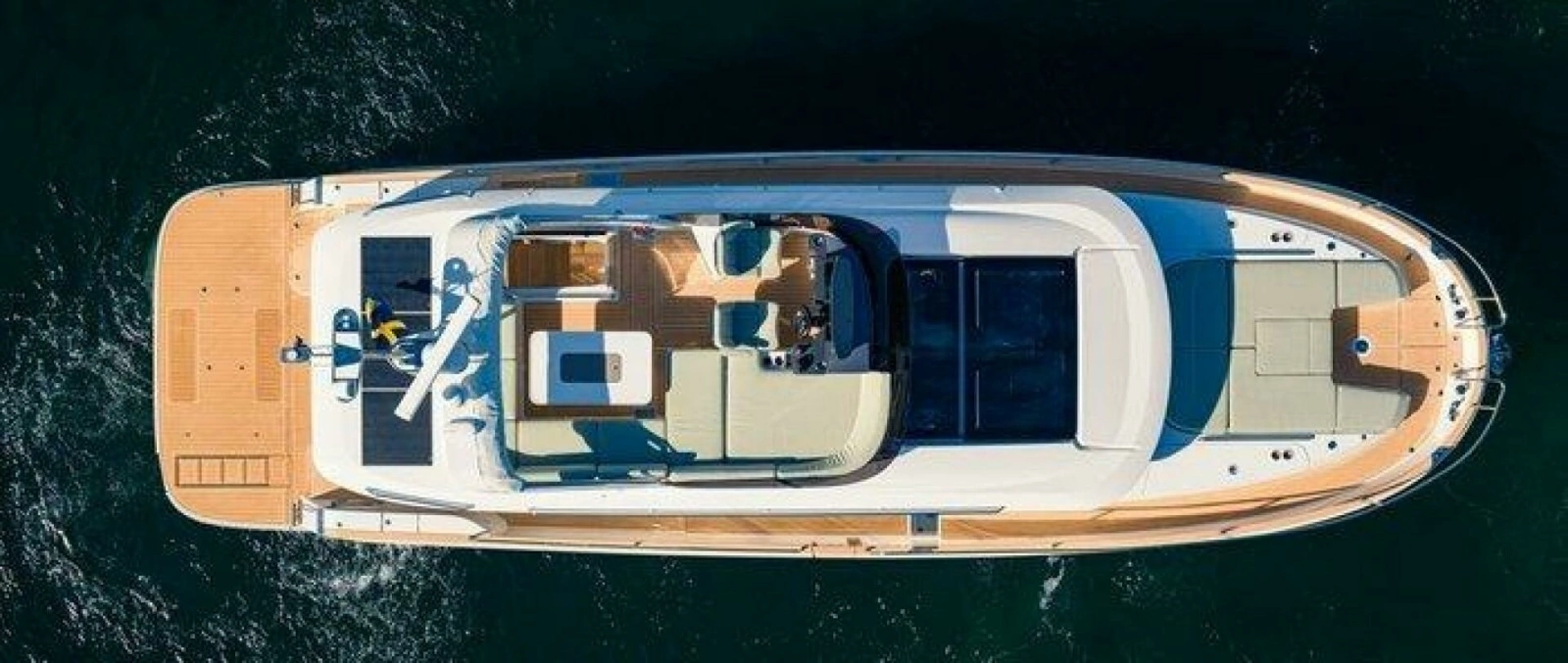 Nimbus 495 Flybridge Profile
