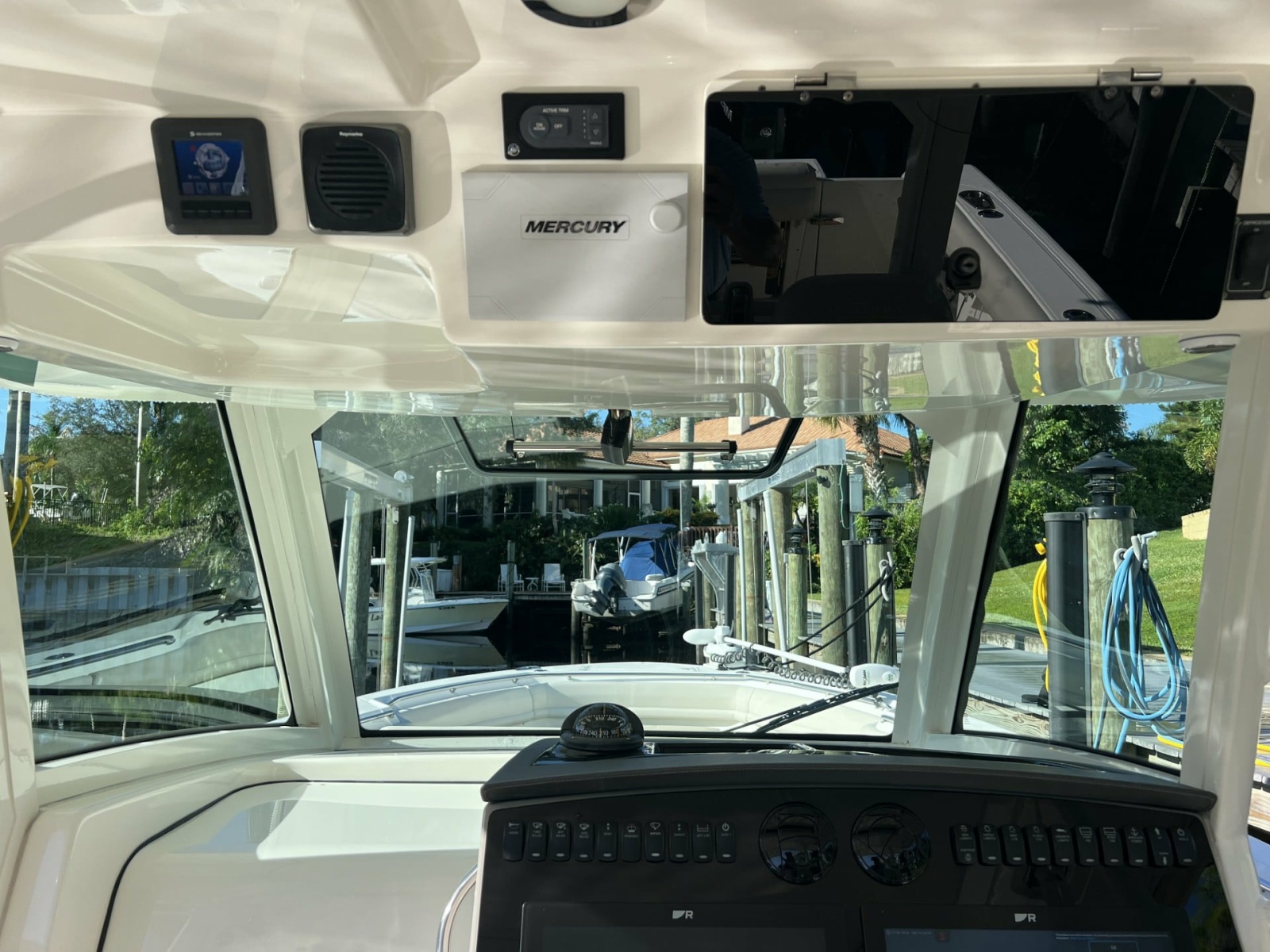 2017 Boston Whaler 380 Outrage