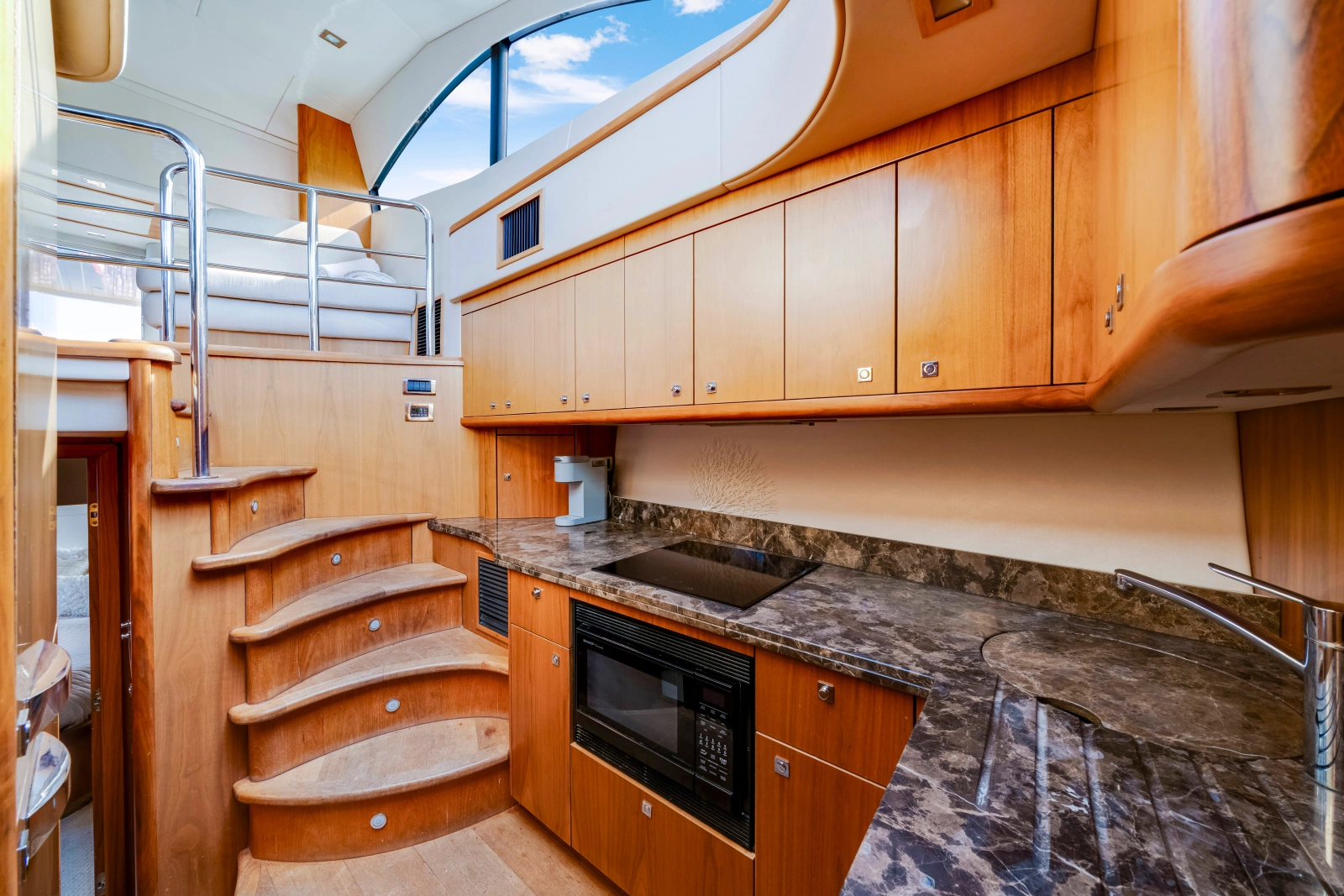 2011 Sunseeker Manhattan 52