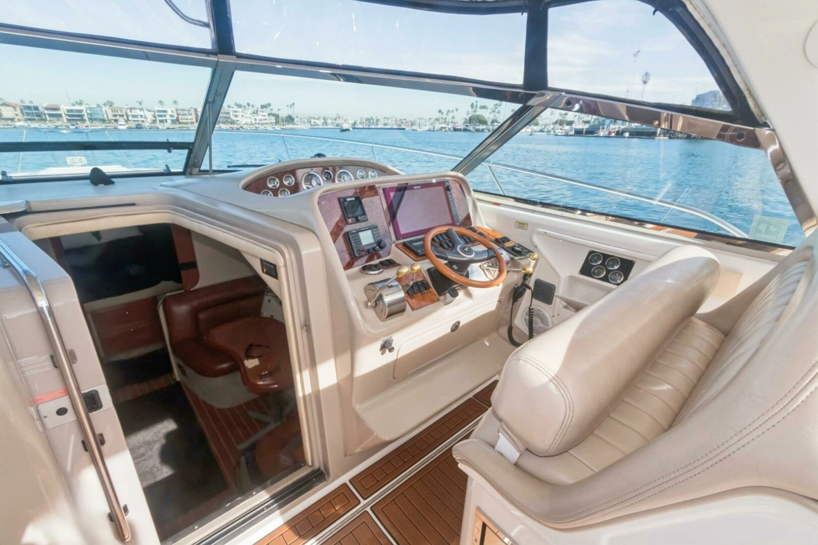 SANDIE LEE 37ft Sea Ray Yacht For Sale