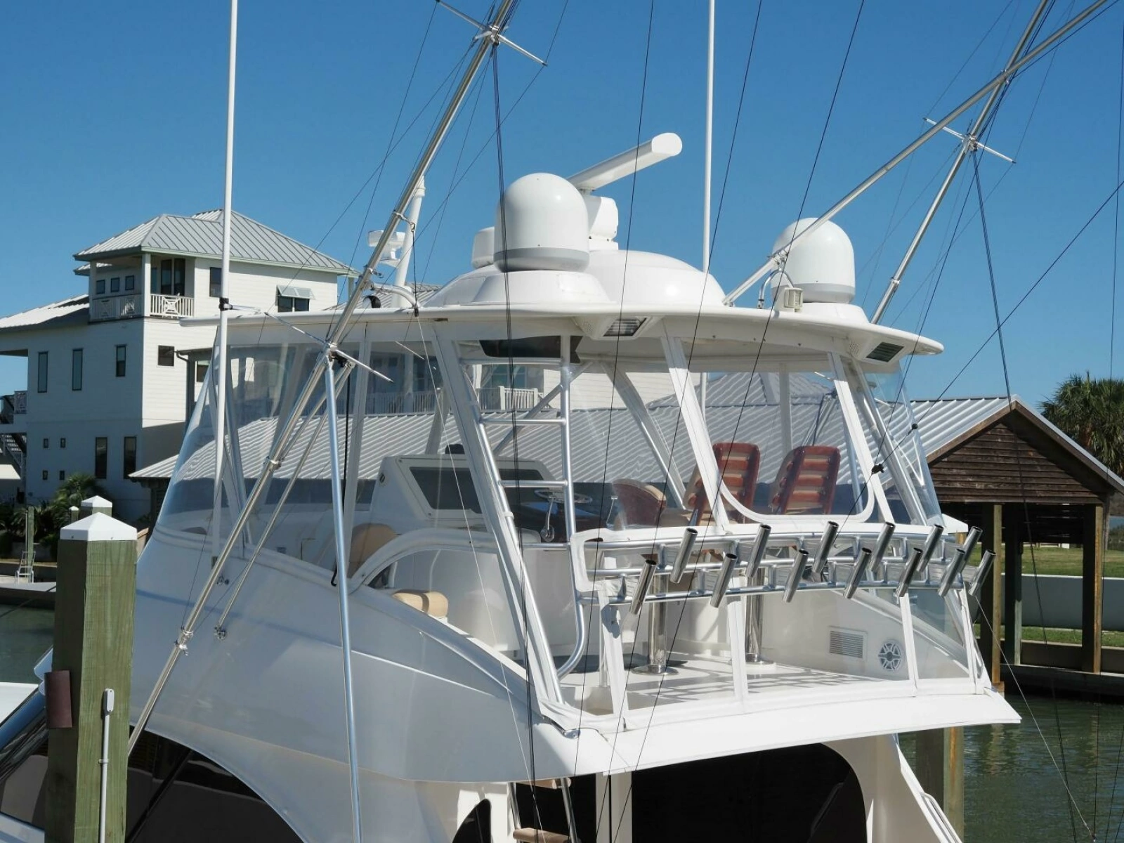 2017 Viking 52 Convertible photo 48