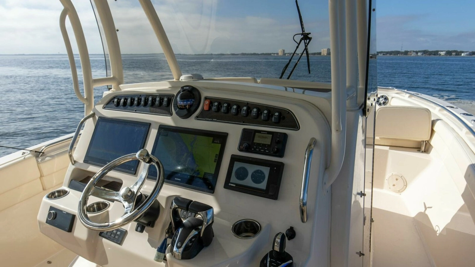 2022 32 Grady White Canyon 326 Helm (3)