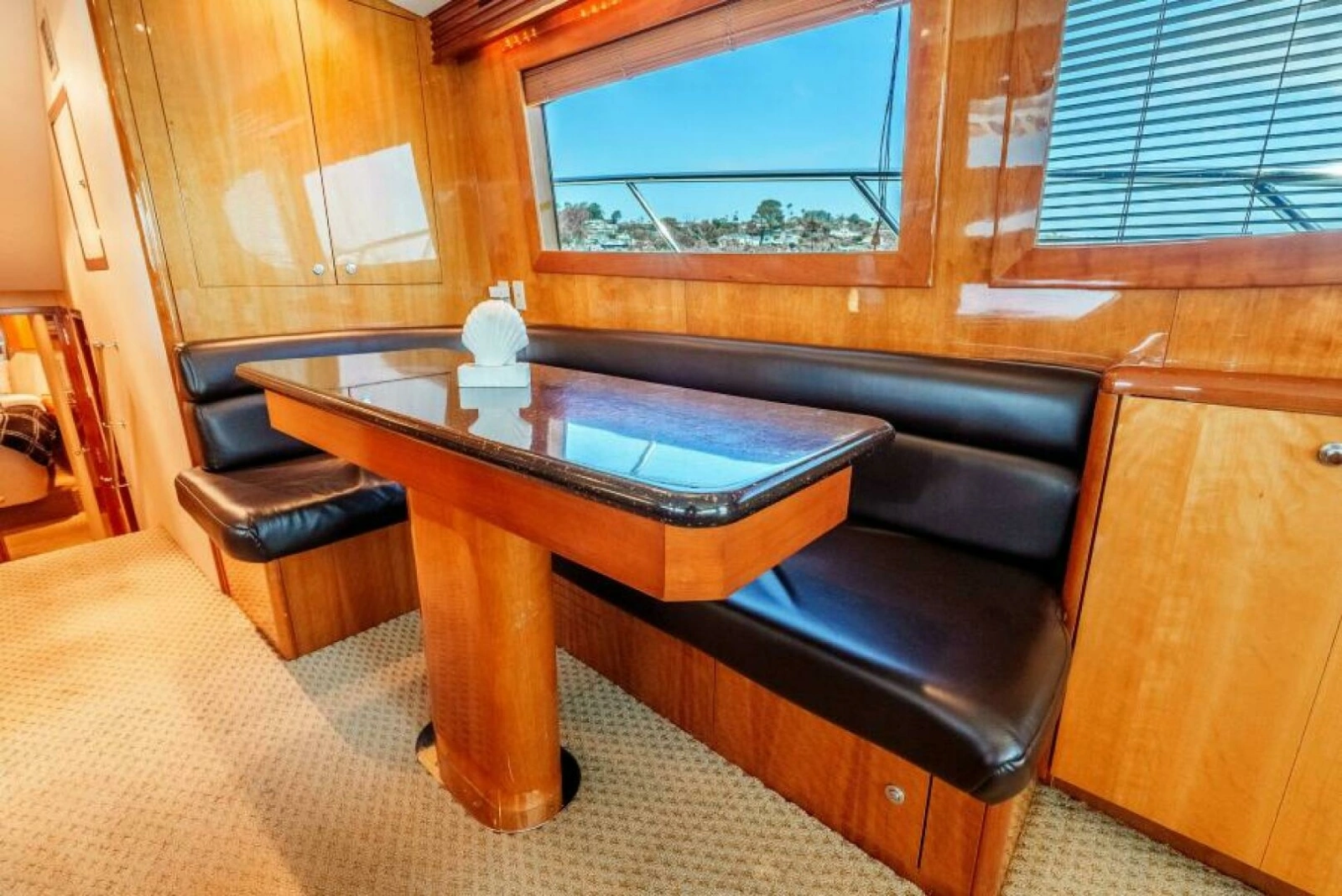 2004 Hatteras 54 Convertible photo 15