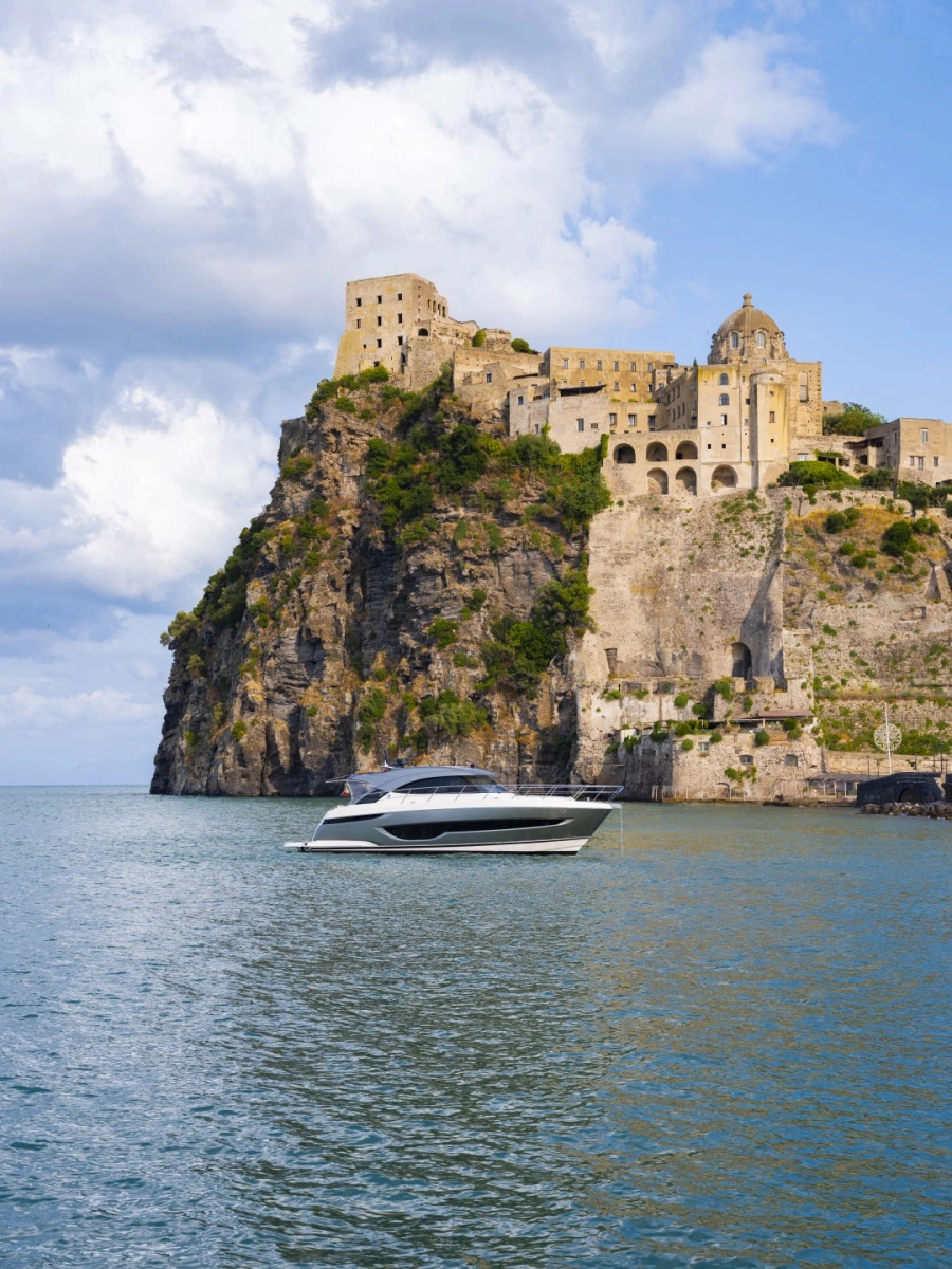 64 Sports Motor Yacht 64ft Riviera Yacht For Sale