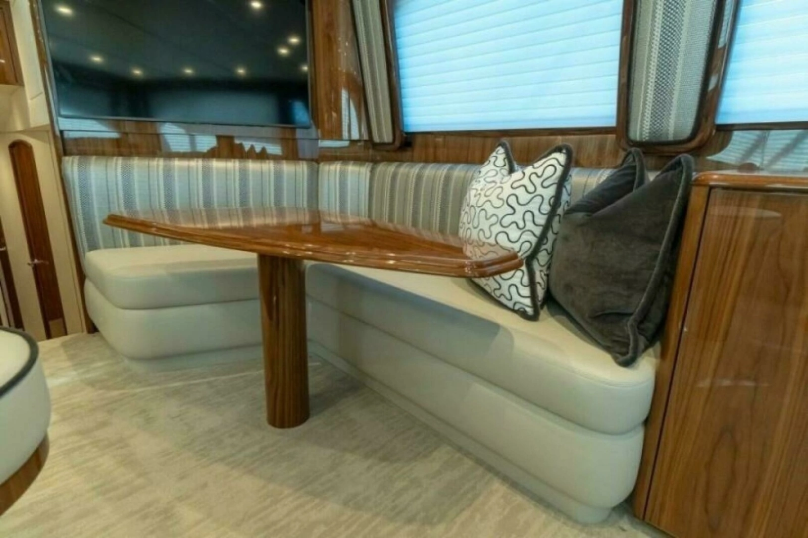 New Viking 54 Convertible